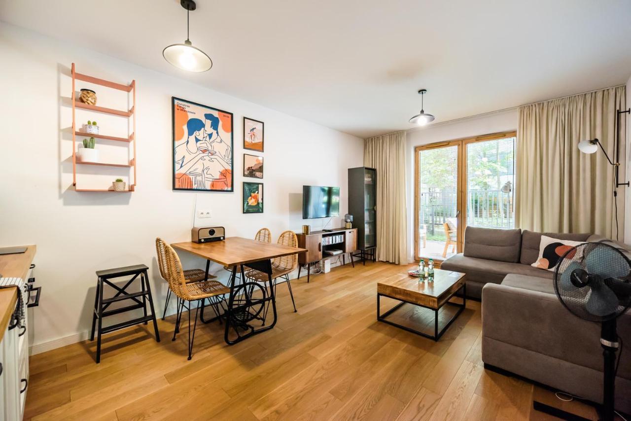Woronicza Boho Apartment Варшава Екстер'єр фото